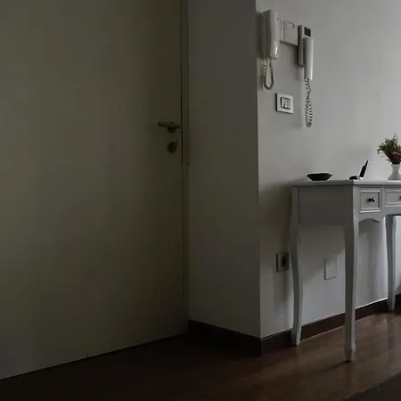 Modern And Classic Meet 아파트 *