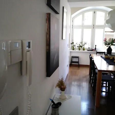 Modern And Classic Meet Apartma